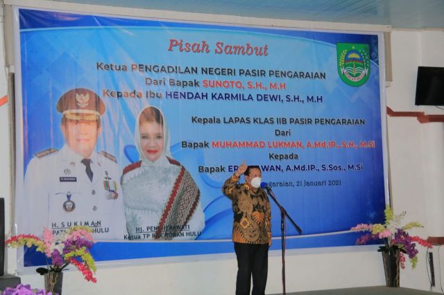 Kenang Mantan Ketua PN dan Kalapas Pasir Pengaraian sebagai Sosok Sederhana, Bupati H. Sukiman : Terima Kasih Pengabdianya di Negeri Seribu Suluk