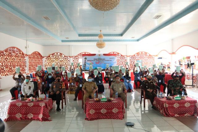 Presiden Jokowi berikan 417 sertifikat secara virtual ke pada warga Rohul, Pemkab siap dukung Program PTSL 2021