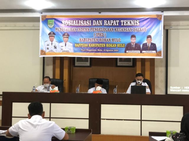 Tingkatkan Kinerja Pengelolaan Keuangan Daerah, Bappeda Rohul Gelar Sosialisasi dan Rapat Teknis Pengukuran IPKD