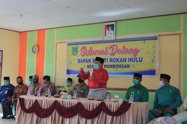 Kunjungan Ke Dua Desa Di Rambah Samo, Sukiman Minta Masyarakat Rukun Dan Bersatu