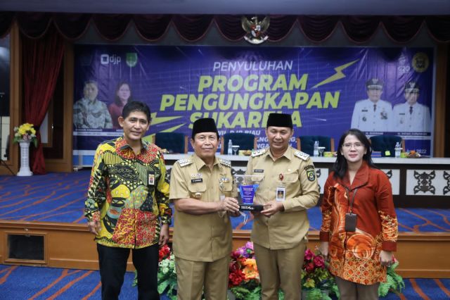 Buka Secara Resmi Penyuluhan PPS, Bupati Sukiman Ajak Para Wajib Pajak Dapat Manfaatkan Kegiatan PPS Dengan Bijak