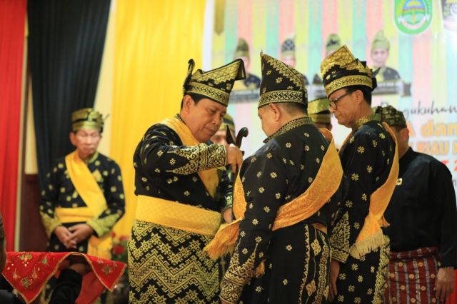Pengukuhan MKA dan DPH LamR Kabupaten Rokan Hulu, Bupati Sukiman: Kedepan LamR Rohul Dapat Kembali Melahirkan Identitas Rohul Yang Mendasar