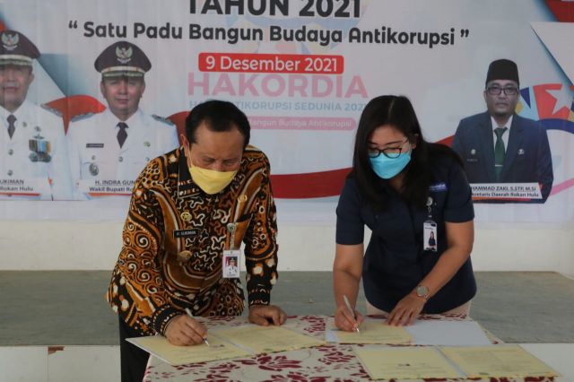 Bantu Masyarakat Kurang Mampu untuk Mendapatkan Layanan Kesehatan, Bupati Rohul H. Sukiman Teken MoU Dengan BPJS Kesehatan
