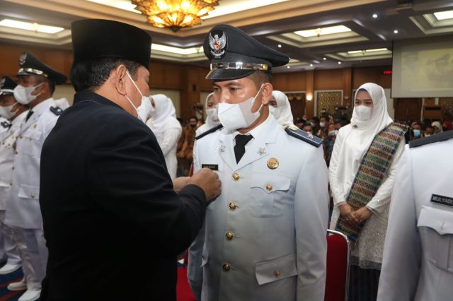 Setelah Ikuti Pelatihan Pra Tugas, 22 Kades Terpilih Ahirnya Resmi Dilantik Bupati Rohul H.Sukiman