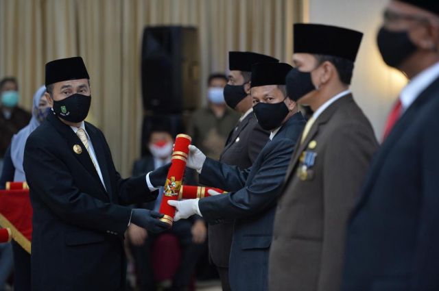 Gubri Kukuhkan Pjs Bupati Rohul, Masrul Kasmi Tekankan Netralitas ASN di Pilkada dan Lakukan Langkah Kongkrit Penanganan Covid-19