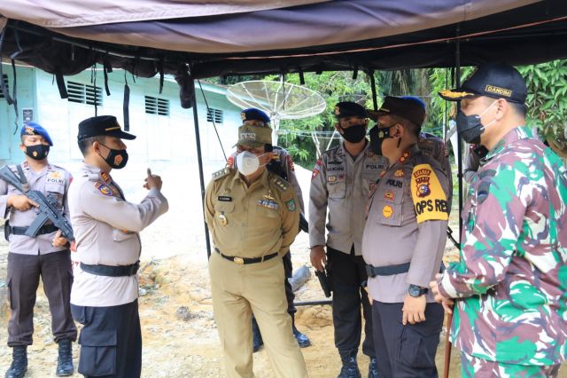 Bupati H. Sukiman Bersama Forkopimda Tinjau Pos Pengamanan PSU Pilkada Rohul