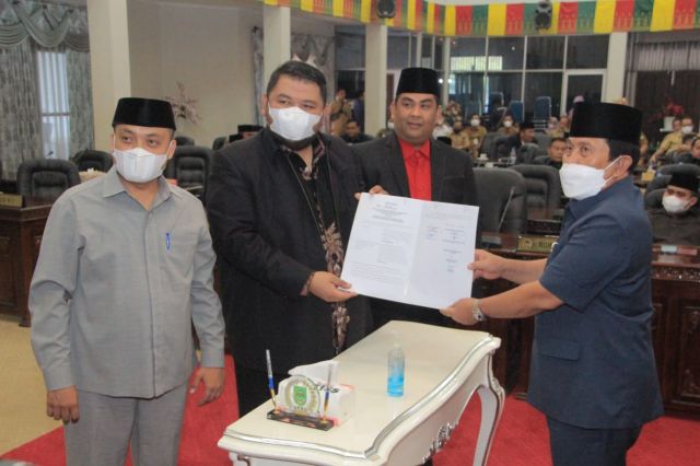 Tiga Ranperda Disetujui, Bupati H. Sukiman: Semoga Dapat  Meningkatkan Kemajuan Rokan Hulu