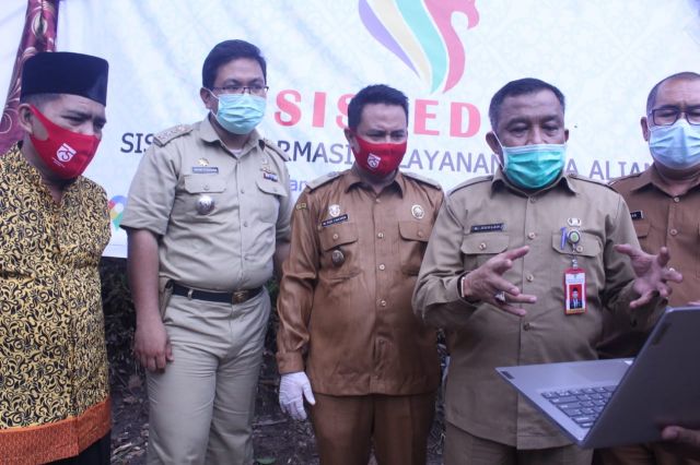 Resmi Dilaunching Asisten II, Pemkab Apresiasi Inovasi Desa Aliantan Ciptakan SISPEDAL Untuk Permudah Pelayanan Masyarakat