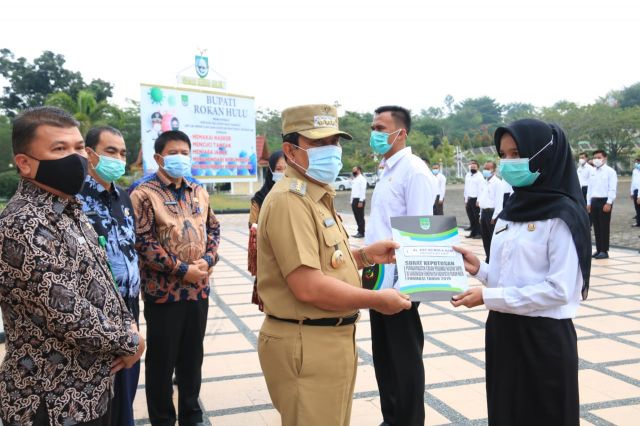 165 CPNS Terima SK Formasi 2019, Bupati H. Sukiman Minta ASN Taati Aturan dan Disiplin