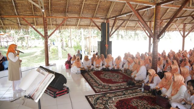 Terjalin Kerjasama dan Memupuk Kebersamaan, DWP Rohul Gelar Family Gathering di Taman Wisata Agro Nadin 