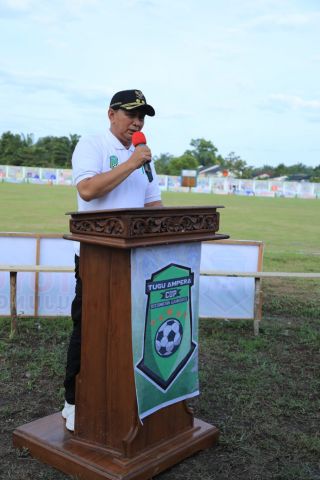 Buka Secara Resmi Turnamen Tugu Ampera CUP 2022, Wabup Rohul Harapkan Panitia Jaga Keamanan Dan Ketertiban