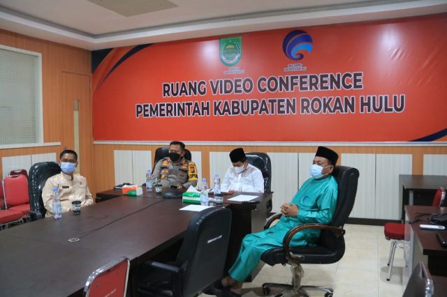 Pemkab Rohul ikuti Rakor Virtual Penanganan Covid-19 di Desa dan Kelurahan Tingkat Provinsi Riau dan Ajukan Pengamanan Pasien di Rumah Sakit