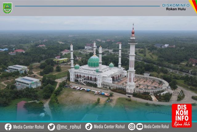Masjid Agung Islamic Center Rohul Kekurangan Daya Listrik, Badan Pengelola MAIC Tunggu Trafo CSR BRK Syariah yang Masih Dalam Proses