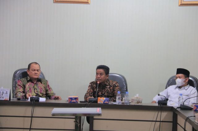 Kluster Perusahaan Masih Tinggi, Komisi III DPRD Rohul Dorong Perusahaan Vaksinasi Gotong Royong