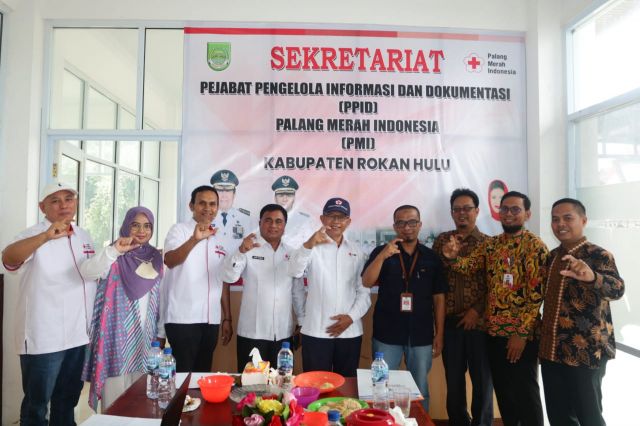Terutama PPID Utama, Tim Visitasi Komisi Informasi Provinsi Riau Apresiasi Verifikasi Faktual SAQ 9 Badan Publik di Rohul Memuaskan