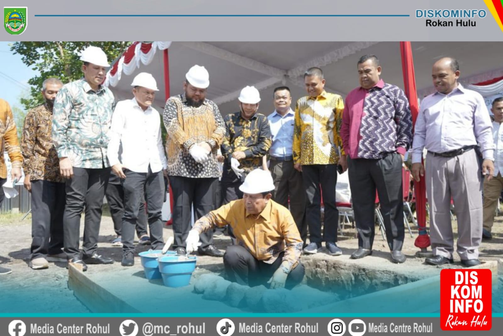 Bupati H. Sukiman Lakukan Peletakan Batu Pertama Pembangunan Asrama Mahasiswa Rohul di Yogyakarta
